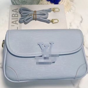 Replica Designer Louis Vuitton Fashion Solid Color Letter Shoulder Bag