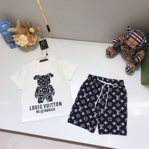 Replica Designer Louis Vuitton Kids Cartoon Print T-Shirt + Shorts Two-Piece Set