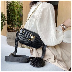 Replica Designer Louis Vuitton Simple Solid Color Metal Letter Shoulder Bag