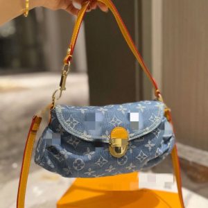 Replica Designer Louis Vuitton Solid Color Printing One Shoulder Bag