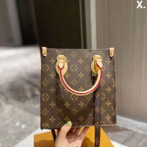 Replica Designer Louis Vuitton Vintage Letter Print Large Capacity Shoulder Bag
