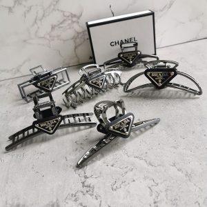 Replica Designer Prada Creative Shark Design Elegant Temperament Metal Clip