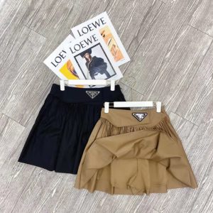 Replica Designer Prada Elevation Waist Solid Color Wild Pleated Skirt