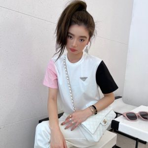 Replica Designer Prada Fashion And Elegant Temperament Hit Color Short-Sleeved T-Shirt