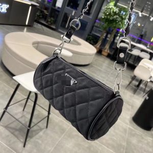 Replica Designer Prada Fashion Medieval Chain Armpit Bag