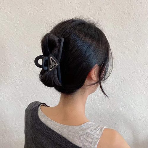 Replica Designer Prada Fashion Temperament Elegant Triangular Hair Clip