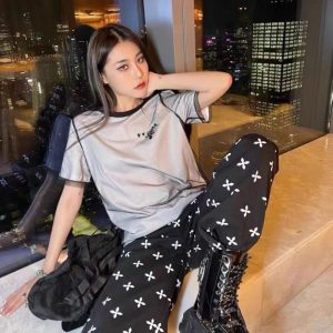 Replica Designer Prada Loose Color-Blocking Mesh Stitching Fake Two-Piece Short-Sleeved T-Shirt