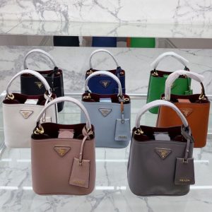 Replica Designer Prada Lychee Pattern Messenger Handbag