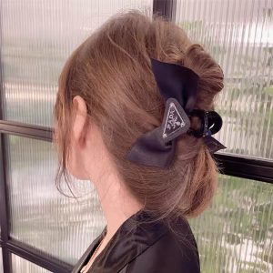 Replica Designer Prada Personality Retro Shark Hair Clip