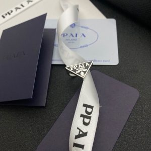 Replica Designer Prada Solid Color Diamond Simple Open Ring