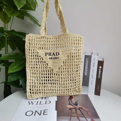 Replica Designer Prada Summer New Literary Pure Hand-Woven Casual Style Shoulder Bag