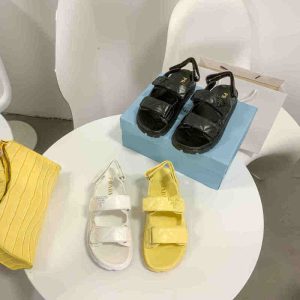 Replica Designer Prada Summer Velcro Sponge Flat Shoes Outer Wear Casual Roman Fashion Sandals