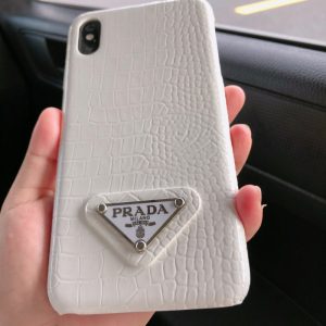 Replica Designer Prada White Crocodile Pattern Personality Mobile Phone Case