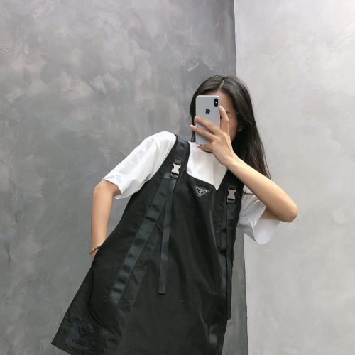 Replica Designer Prada Women Autumn And Winter Recycled Nylon Series Buckle Design Sweet Strap Skirt