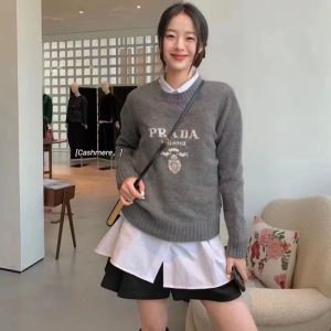 Replica Designer Prada Women Embroidered Letter Knitted Round Neck Pullover Sweater