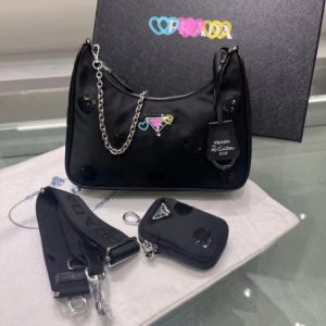 Replica Designer Prada Women Nylon Round Light Piece Chain One-Shoulder Messenger Bag