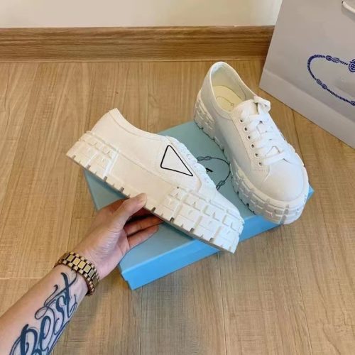 Replica Designer Prada Women Round Toe Thick Soled Casual Sports Shoes