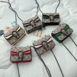 Replica Designer Pu Kids Shoulder Bag Chain Messenger Bag Snack Bag Stitching Buckle Small Square Bag Coin Purse