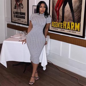 Replica Designer Replica Fendi Design Summer letter Full Print Round Neck Short Sleeve Slim Fit Bodycon Dress