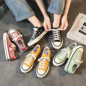 Replica Designer Women Simple Daisy Canvas Shoes