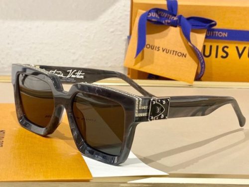 Replica Louis Vuitton 1.1 Millionaires Sunglasses LV Z1326W For Sale