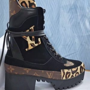 Replica Lv Shoes 16OR815