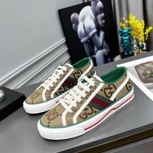 Replica Gucci Shoes 16OR803