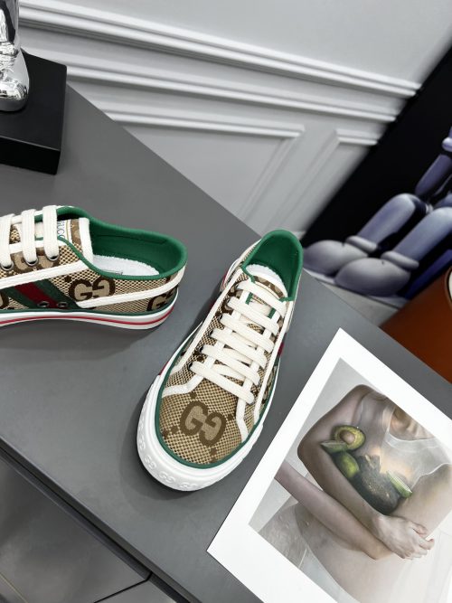 Replica Gucci Shoes 16OR803 - Image 3