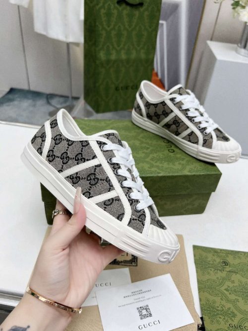 Replica Gucci Shoes 16OR713 - Image 2