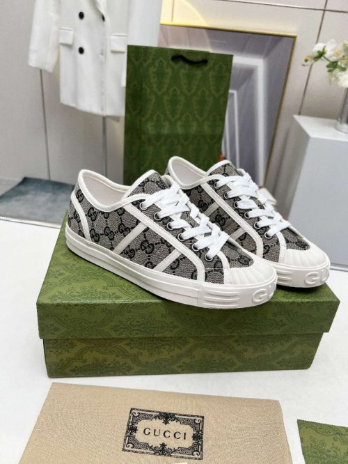Replica Gucci Shoes 16OR713 - Image 4