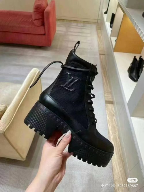 Replica Lv Shoes 16OR731 - Image 2