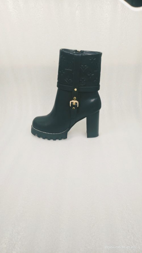 Replica Lv Shoes 16OR730 - Image 2