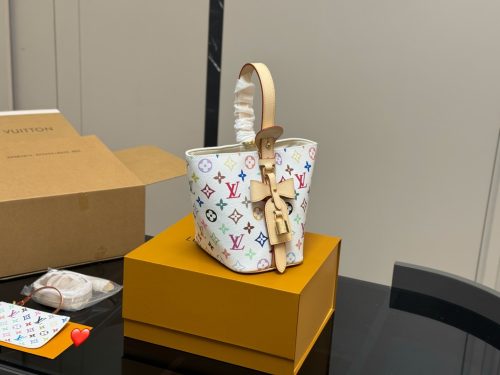 FashionReps Bags LouisVuitton Bag