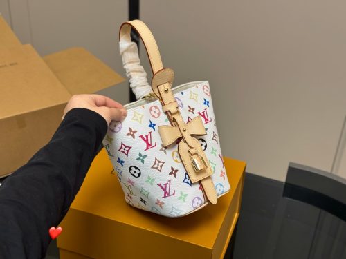 FashionReps Bags LouisVuitton Bag - Image 2