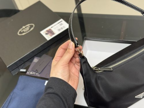 FashionReps Bags Prada Bag - Image 3