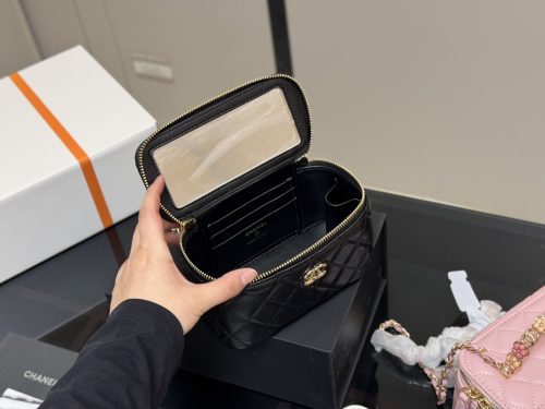 FashionReps Bags Chanel Bag - Image 3