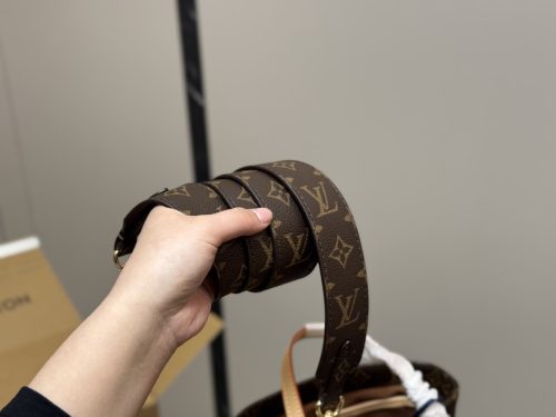 FashionReps Bags LouisVuitton Bag - Image 3