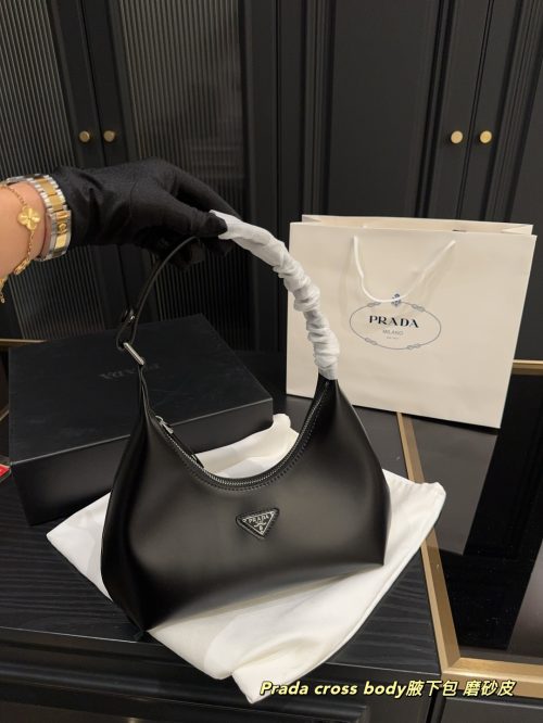 FashionReps Bags Prada Bag - Image 2