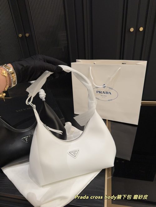 FashionReps Bags Prada Bag - Image 2