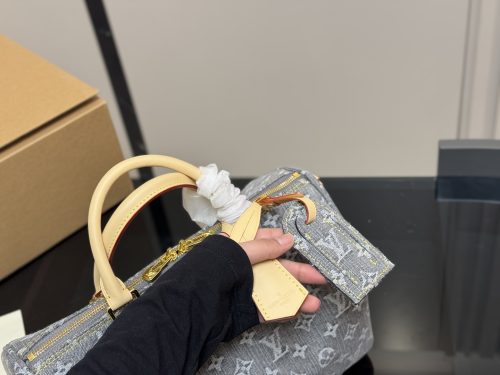 FashionReps Bags LouisVuitton Bag - Image 3