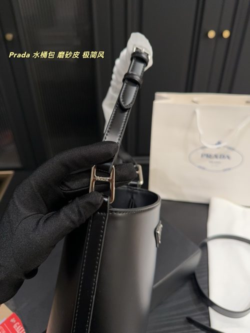 FashionReps Bags Prada Bag - Image 4