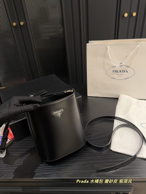 FashionReps Bags Prada Bag - Image 2