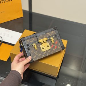 FashionReps Bags LouisVuitton Bag