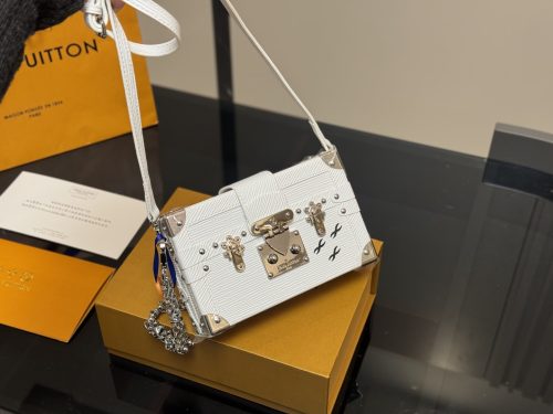 FashionReps Bags LouisVuitton Bag - Image 2
