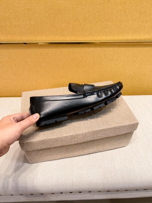 Replica Lv Shoes 16OR520 - Image 4