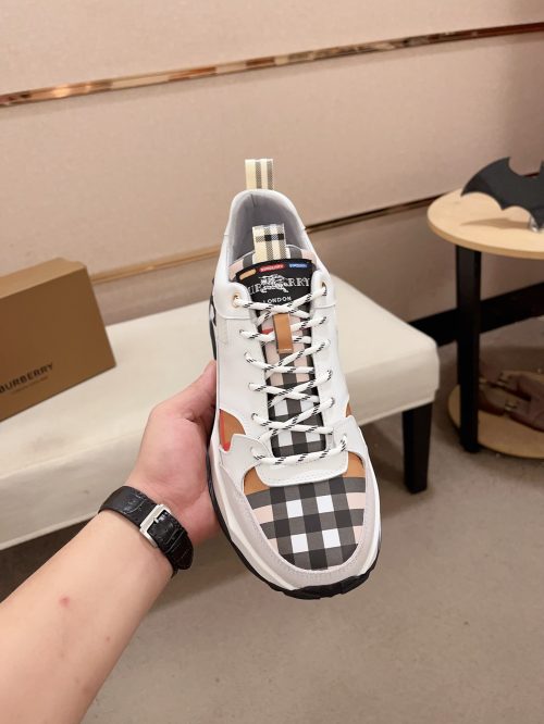 Replica Burberry Shoes 16OR467 - Image 2