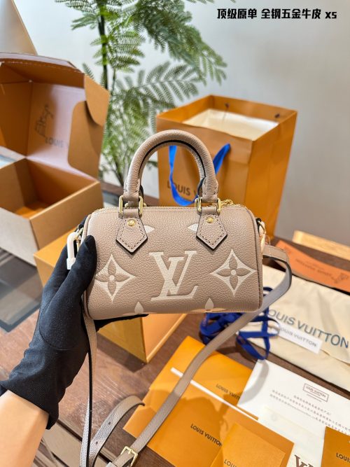 FashionReps Bags LouisVuitton Bag - Image 4