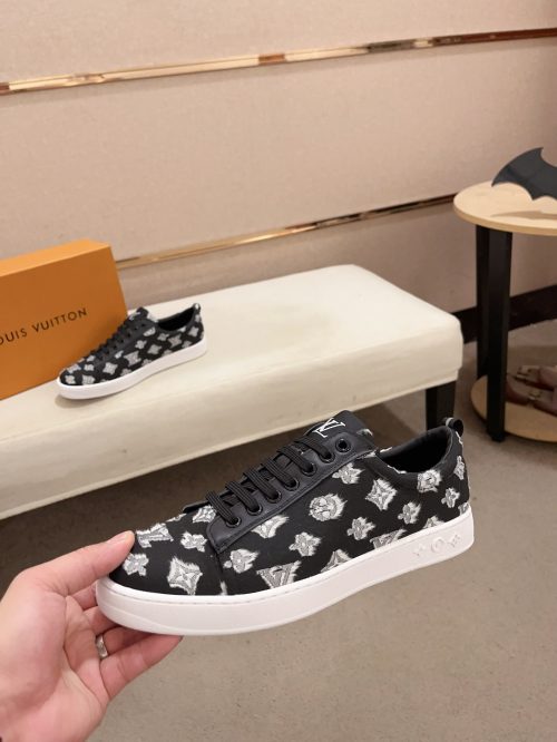 Replica Lv Shoes 16OR450 - Image 3