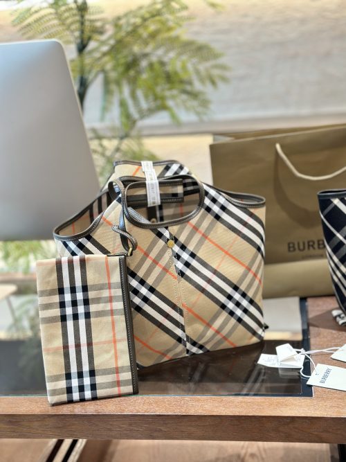 FashionReps Bags BURBERRY Bag - Image 3