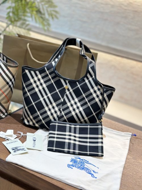 FashionReps Bags BURBERRY Bag - Image 2